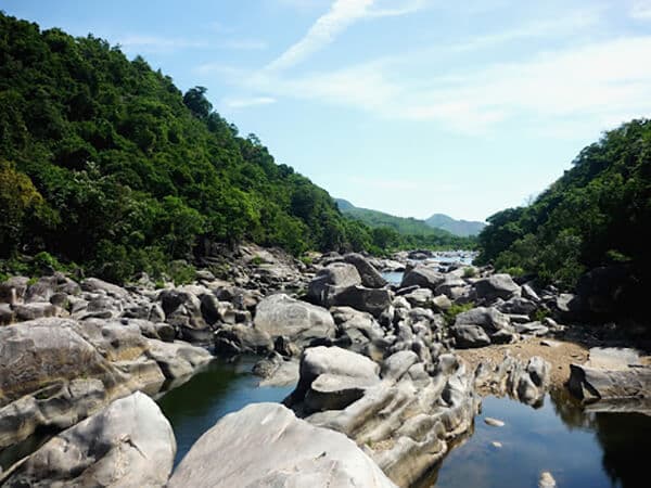 khu du lịch hầm h&ocirc; địa địa điểm du lịch quy nhơn elines